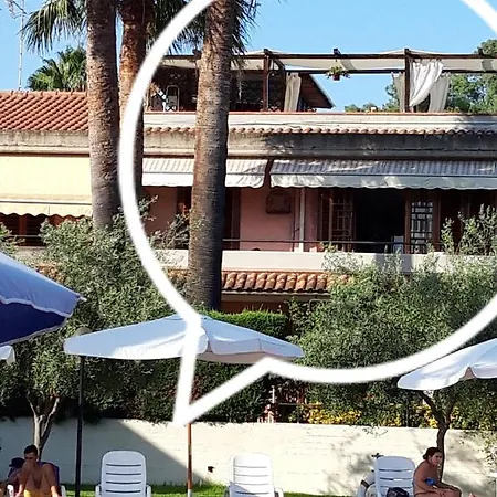 Apartmanhotel Baia Di Capomulini *